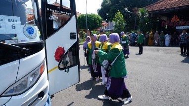 HAJI REGULER 2024 KLOTER 65 & 66 - Foto 404