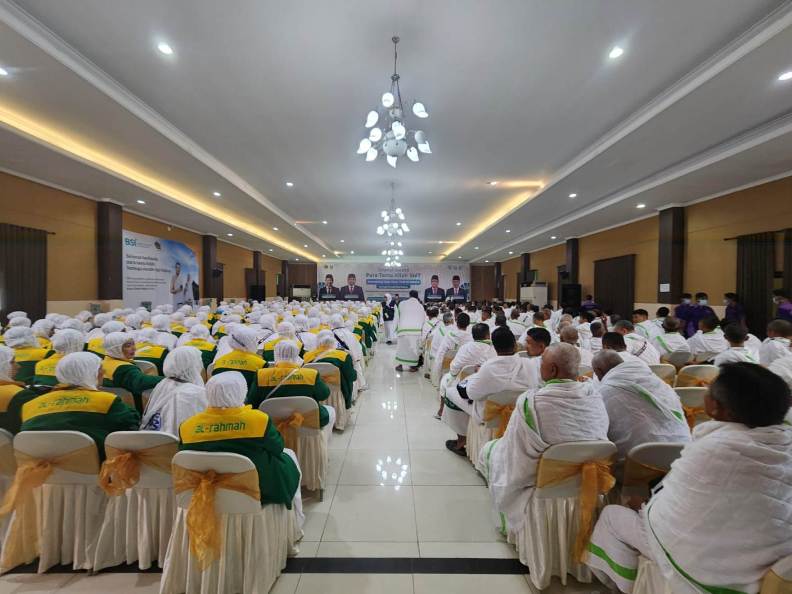 HAJI REGULER 2024 KLOTER 65 & 66 - Foto 401