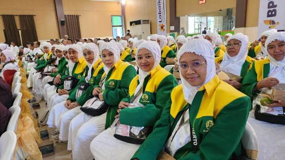 HAJI REGULER 2024 KLOTER 65 & 66 - Foto 389